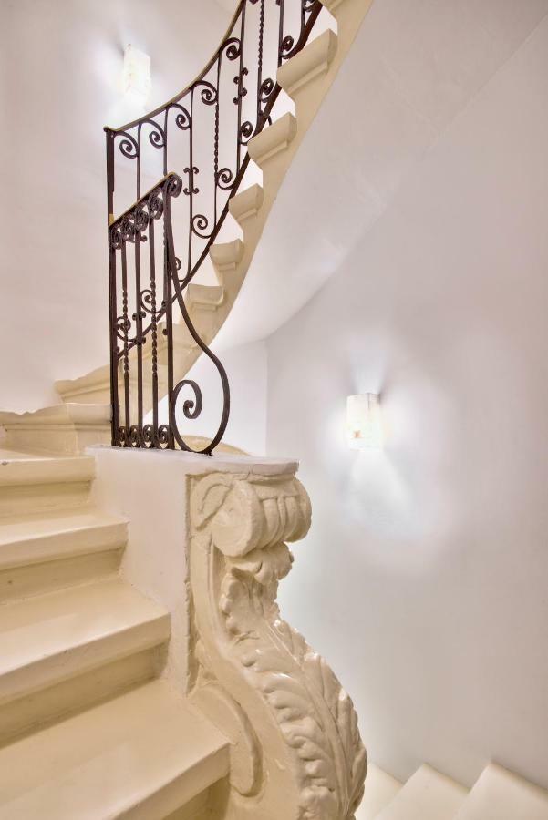 U Collection - A Luxury Collection Suites, Valletta Exteriör bild